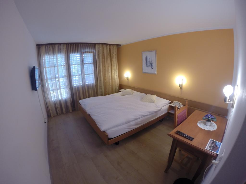 Gasthof Buehl Schwarzenburg Pokój zdjęcie